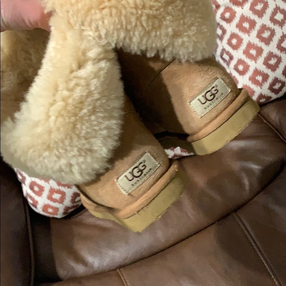 Authentic Ugg’s With Button - image 3